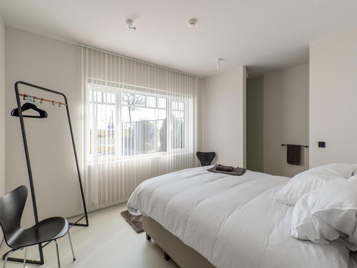 Modern Holiday Home With Garden Aardenburg Esterno foto